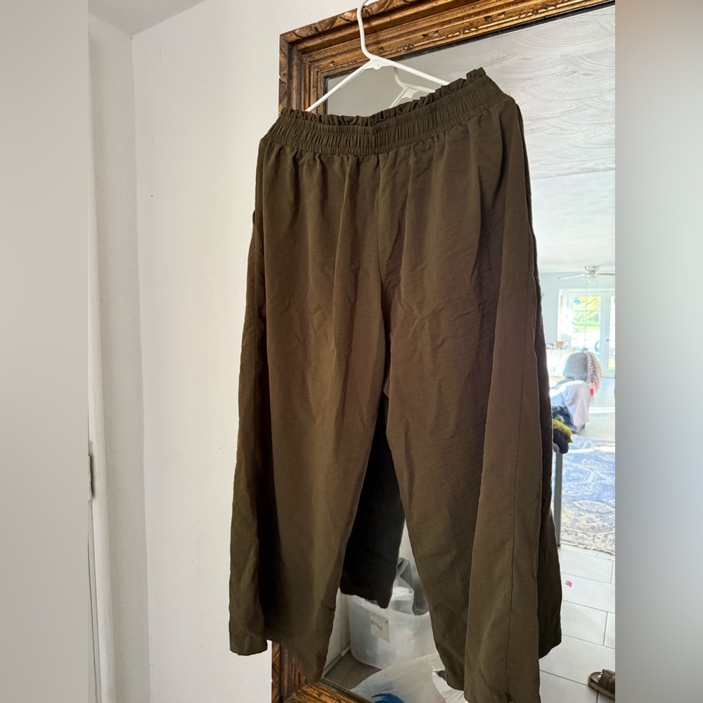 Women’s Olive Green Pants
